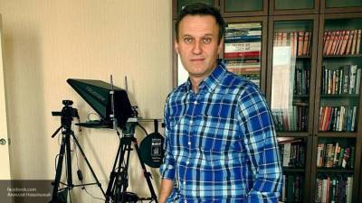 ФРГ: жизнь Навального удалось сохранить благодаря работе врачей из Омска
