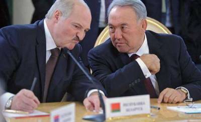 Москва заинтересована в изменении белорусской Конституции, а Лукашенко может пойти по пути Назарбаева