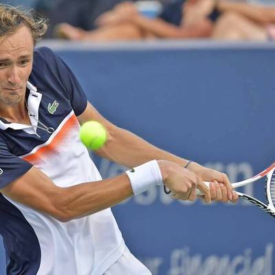 Теннисист Даниил Медведев победил Андрея Рублева в четвертьфинале Открытого чемпионата США