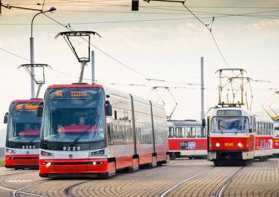 В транспорте Праги вновь вводят меры защиты от коронавируса