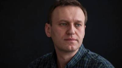 Zeit: Алексей Навальный должен был скончаться еще в самолете