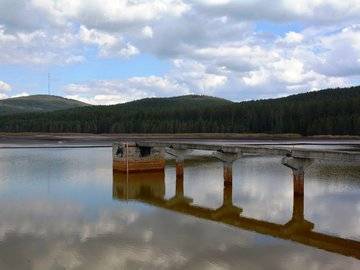 Глава Белорецка опроверг фейк о бурых водах в городском озере