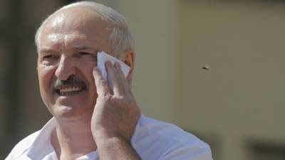 Лукашенко: не надо поститься и хайповать, наклонить меня не получится