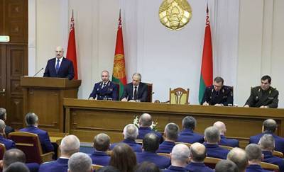 Лукашенко наказал новому генпрокурору покончить с протестами