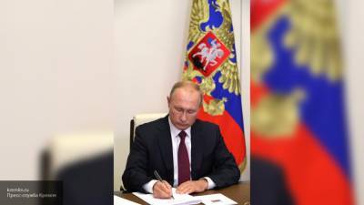 Путин: меры поддержки в пандемию помогли сохранить экономику РФ