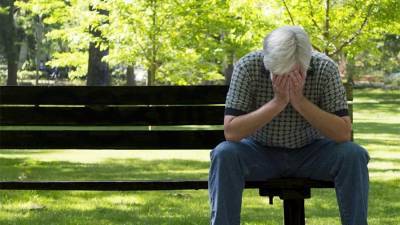 Психолог заявила о большей предрасположенности мужчин к суициду