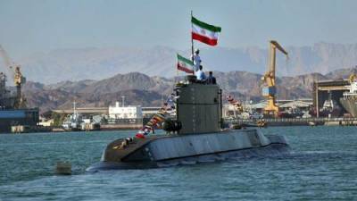 Иранские военные начали учения в Оманском заливе, не смотря на взрывоопасную обстановку