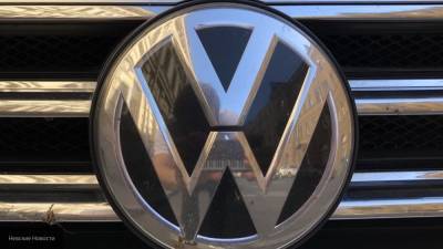 Концерн Volkswagen поднял в России цены сразу на четыре модели авто