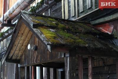 В деревянных домах Сыктывкара начали включать отопление