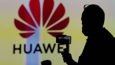 Huawei представила собственную ОС — она заменит Android