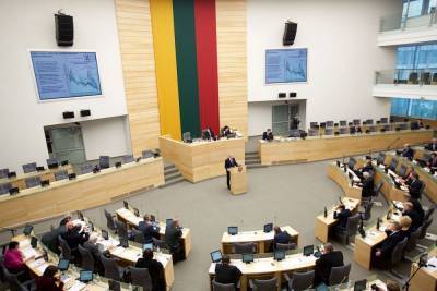 Слуцкий: никто не давал Сейму Литвы права выступать от имени белорусского народа