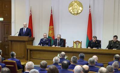 Лукашенко на встрече с прокурорами: «Иногда не до закона» — видео