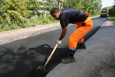 Правительство выделит более 4,5 миллиарда рублей на дороги в регионах