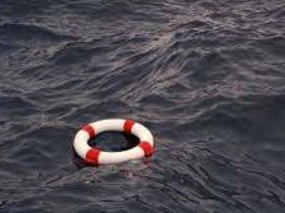 Поплыл на надувном круге: в районе Кирилловки чуть не утонул мужчина