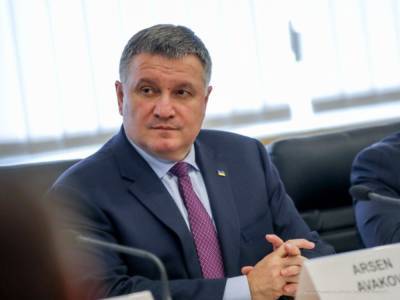 «Уйдет, чтобы остаться»: Эксперт рассказал о возможности отставки Авакова