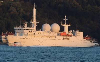Французский корабль-разведчик нацелен на Россию и Турцию