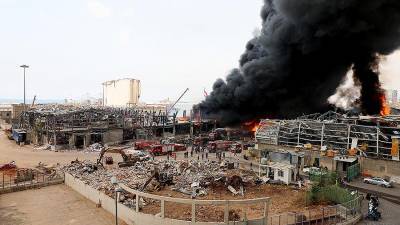 Президент Ливана допустил возможность поджога в порту Бейрута