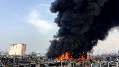 В порту Бейрута вновь произошёл сильный пожар