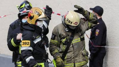 Три человека погибли при пожаре в жилом доме в Москве
