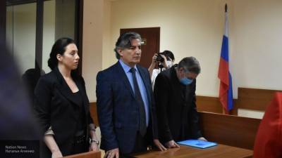Почуев осудил предложение Минюста лишить Пашаева статуса адвоката
