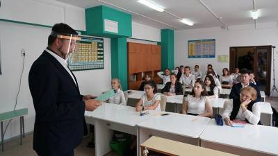 Часть российских школьников снова перешла на удаленку