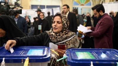 В Иране стартовал второй тур парламентских выборов