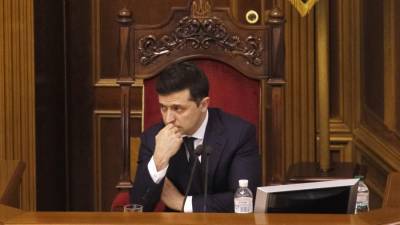 Депутат Рады назвал конституционным преступлением политику Зеленского