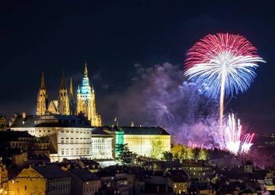 Новогодний фейерверк в Праге состоится, если горожане соберут 1 млн крон
