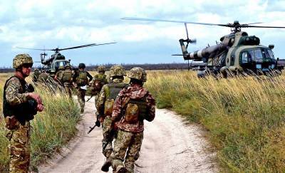 Разрываясь между войной и «майданом», Украина выбрала войну