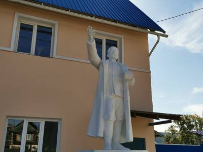 В Челябинской области собирают подписи за установку памятника Сталину в центре города