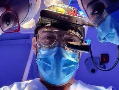 Дополненная реальность Vuzix обеспечила сотни часов хирургии