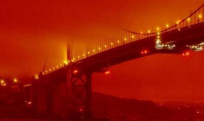 Небо Калифорнии окрасилось из-за пожаров в оранжевый цвет