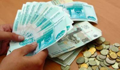 Большинство россиян хотели бы получать от государства гарантированный доход
