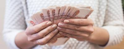 Большинство россиян высказались за введение гарантированного дохода