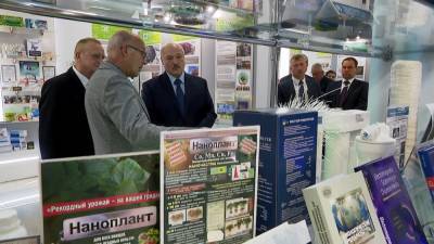 А. Лукашенко посетил Национальную академию наук