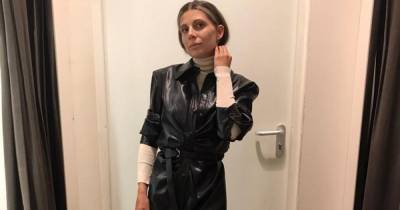 Бахрома, ботинки из "Матрицы" и кожаные платья: стилист рассказала, что носить калининградкам этой осенью