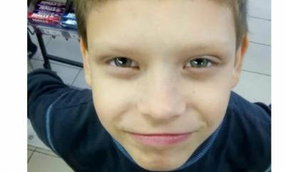 В Киеве пропал мальчик с ямочками на щеках, фото: родители молят о помощи