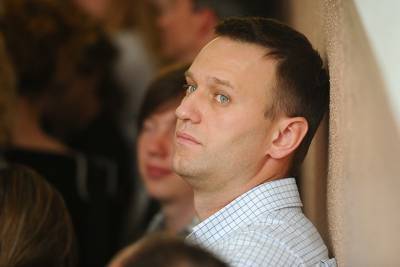 Песков объяснил, почему не возбуждено уголовное дело по Навальному