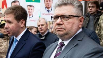 СБУ не открывает дело против Деркача, зато возбудило еще 15 дел против Порошенко - адвокат