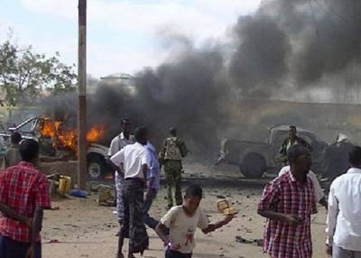 Три человека погибли, около 10 пострадали при взрыве в Сомали – СМИ