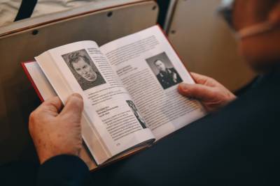 В Смоленске прошла презентация книги «Заслуженные врачи России»