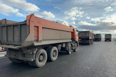 В Петербурге запретят ездить грузовикам по ночам