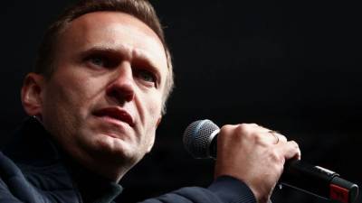 Кашин объяснил, почему сотрудники ФБК скрывают факты отравления Навального