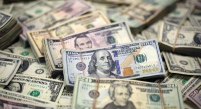 Закрытие межбанка: Доллар подорожал на 7 копеек