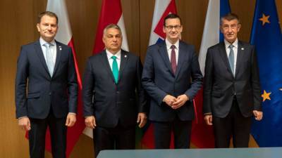 Вышеградская четверка готова отменить визы для граждан Белоруссии