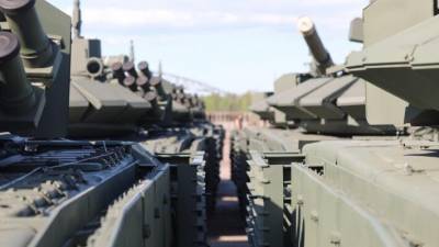 Массовые поставки новейшего вооружения в армию РФ поставит США в тупик