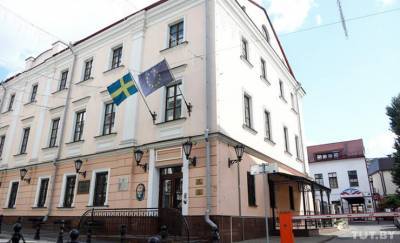 Двое жителей Витебска проникли в шведское посольство и попросили политического убежища