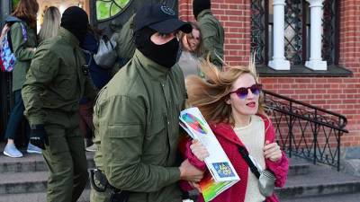 В Минске начались задержания участников акций протеста