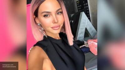 Оксана Самойлова исполнила мечту и покрасила волосы в розовый