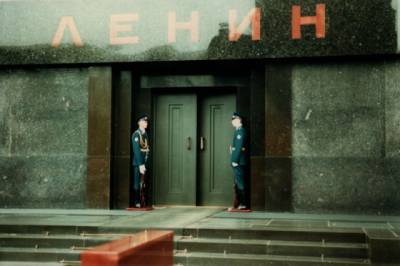 В РФ объявили конкурс на лучшую концепцию по использованию Мавзолея Ленина